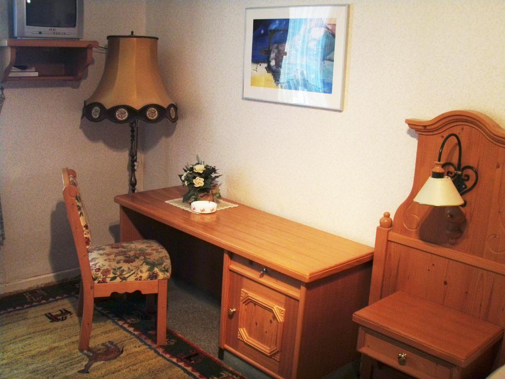 Dreischlaeger Hof Hotel Neustadt  Ruang foto