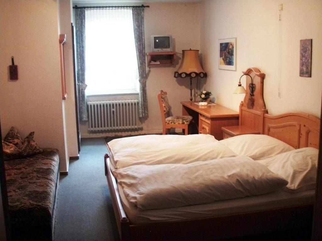 Dreischlaeger Hof Hotel Neustadt  Bagian luar foto