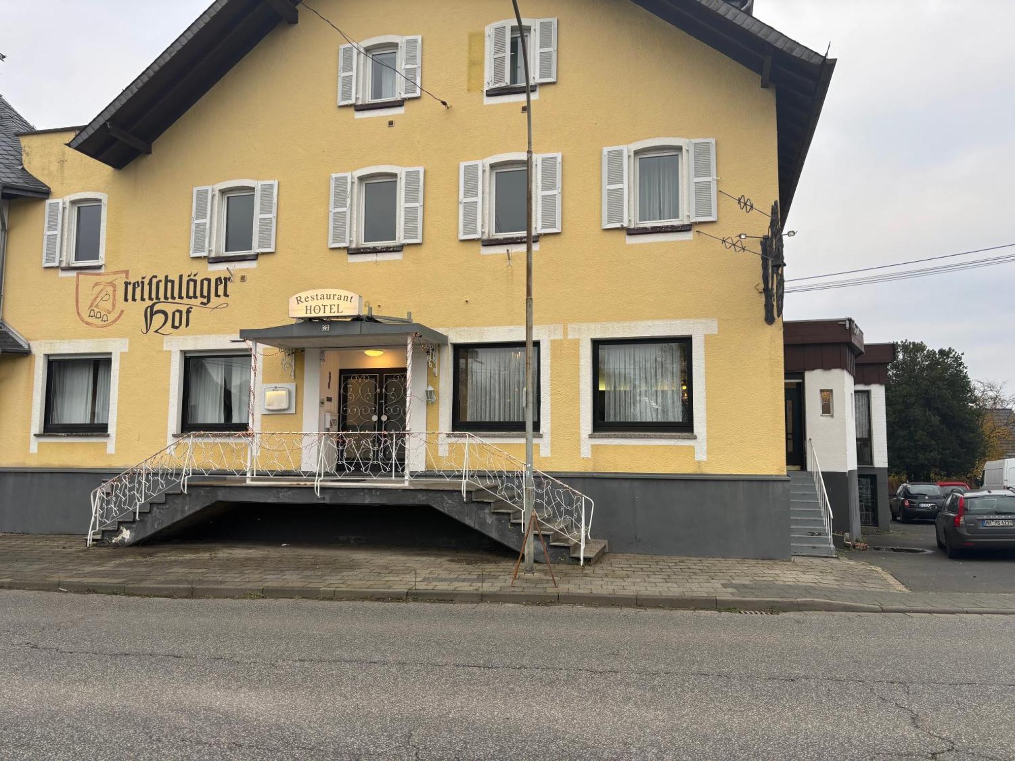 Dreischlaeger Hof Hotel Neustadt  Bagian luar foto