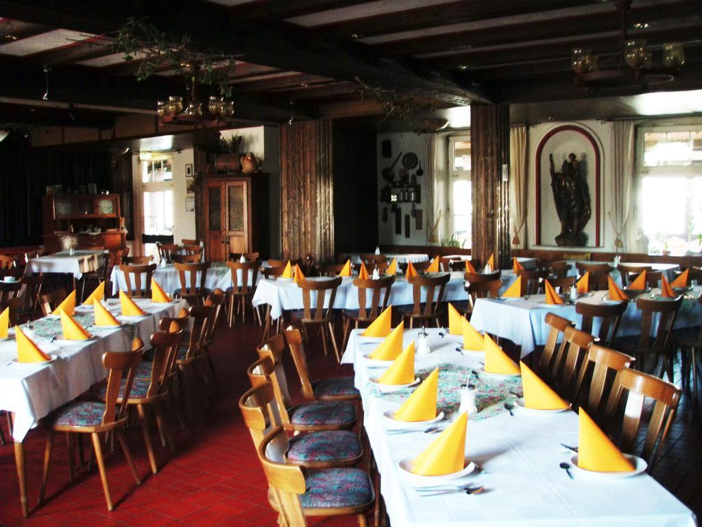 Dreischlaeger Hof Hotel Neustadt  Bagian luar foto